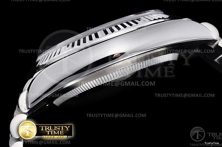 0812 Refined RDD0224H – DayDate 36mm 750